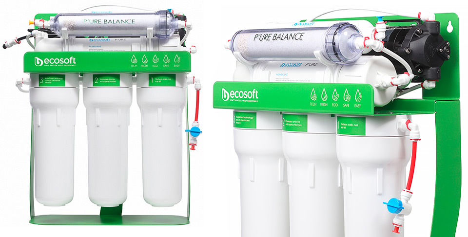 Зовнішній вигляд Ecosoft P'ure Balance MO675MBALPSECO на металічній рамі з помпою
